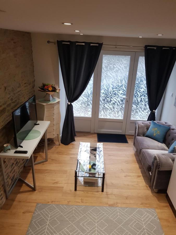 Au Mont Pour Deux Apartman Pontorson Kültér fotó